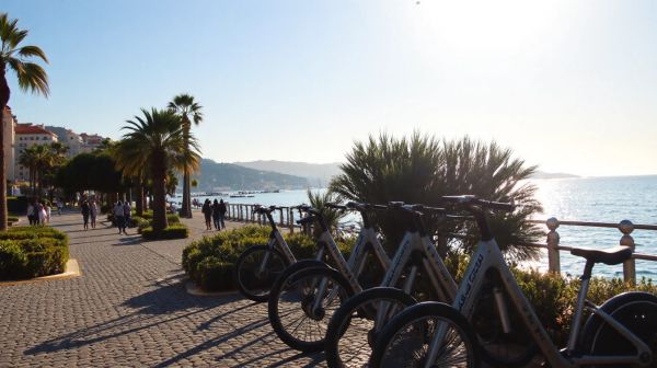 Découvrez les best-sellers de location de vélos électriques à Nice